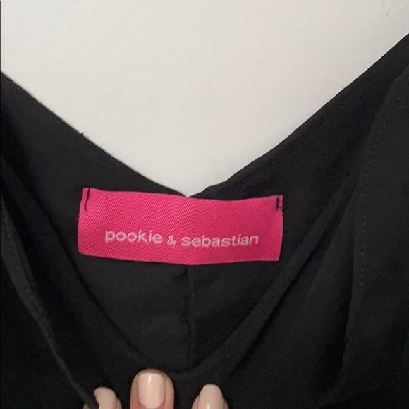 Black Chiffon Crop Top - Picture 3 of 4